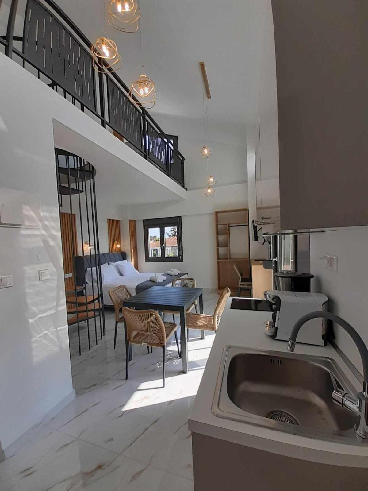 Acta Luxury Rooms Nikiti  Esterno foto